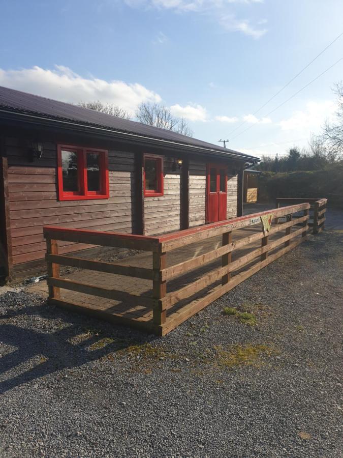 Red Squirrel Lodge Galway Exterior photo
